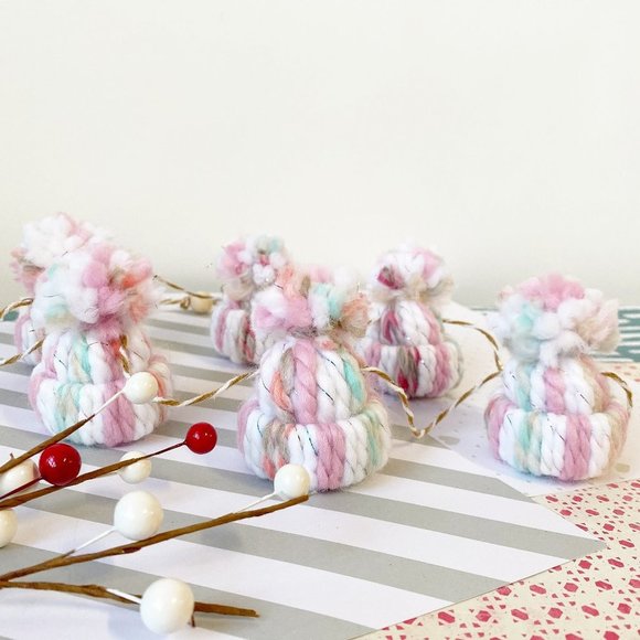 Handmade Winter Mini Knit Beanie Hat Christmas Garland Christmas Decorations - Picture 2 of 5